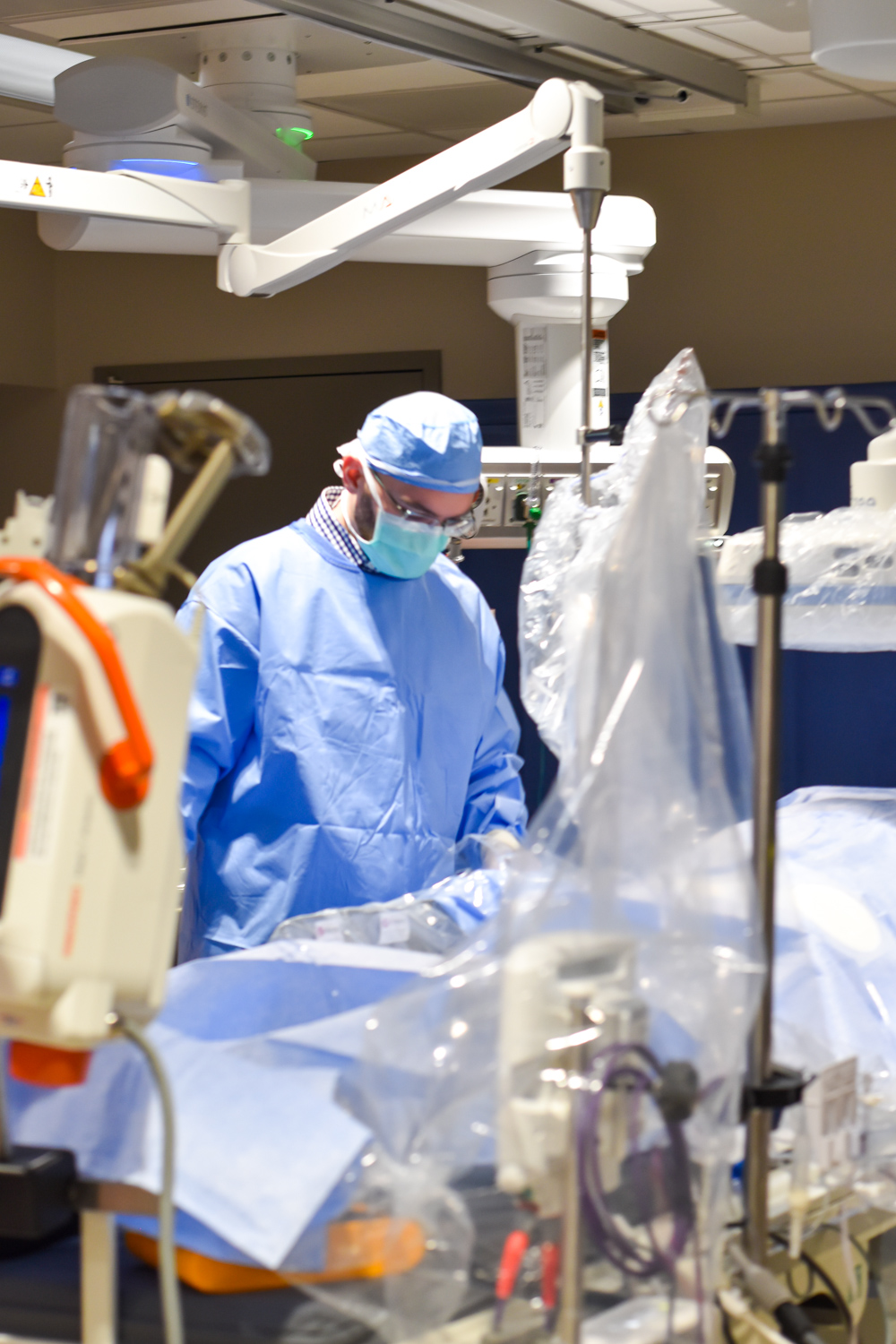 Alaa Boulad, MD, interventional cardiologist at William Newton Cardiology, performs a heart catheterization procedure at William Newton Hospital.